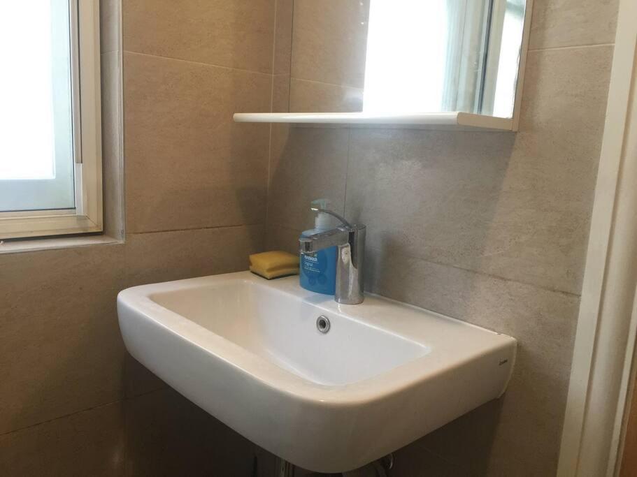 Central London Apartment For Family Upto 5 מראה חיצוני תמונה